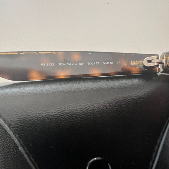 RAY-BAN "New Wayfarer" Classic Polarized Sunglasses - Size 55-18 - Brown - EUC - Picture 9 of 12